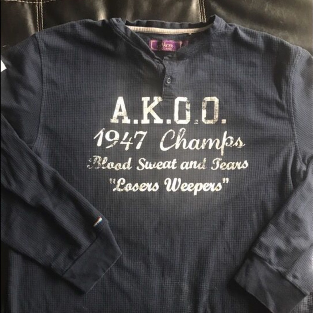 AKOO TSHIRT